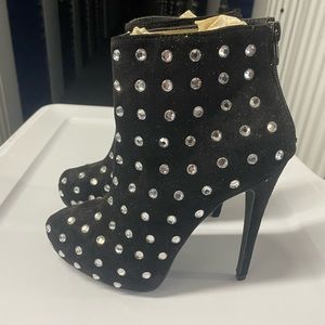 Bejeweled Suede Heeled Bootie / Size 8 / Never Worn